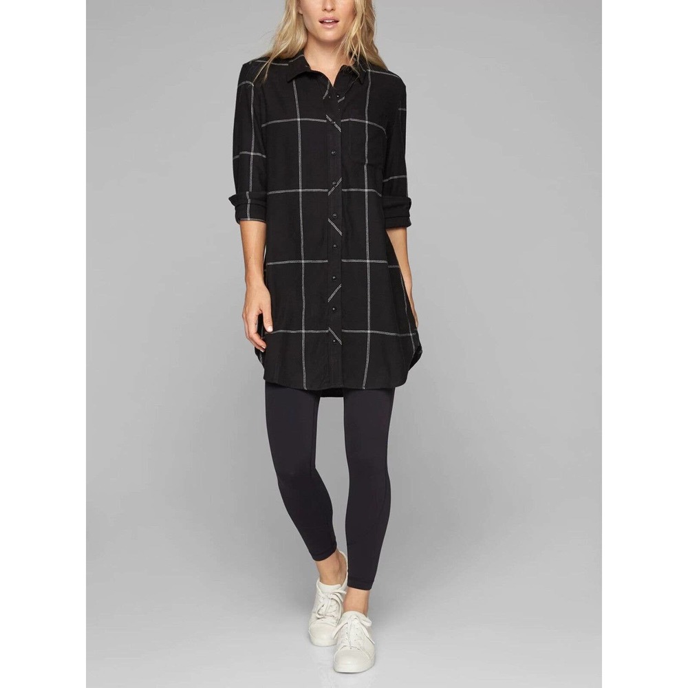 Athleta Trail to Town Long sleeve button down shirt dress